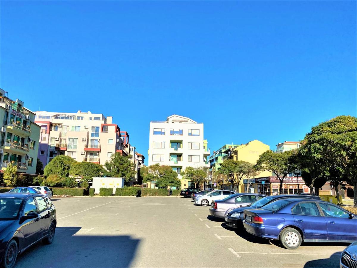 Botabara 312 Self Catering Beach Apartment Pomorie Exteriér fotografie